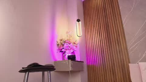 Snapshot of biancaa__18 chatting on 05-27-26, 01:57 biancaa__18 online show from 05-27-26, 01:57