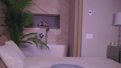 Bianca online show from 03-24-26, 02:11