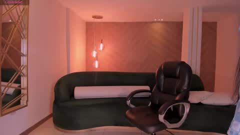 Bianca Pierce online show from 02-19-25, 11:06