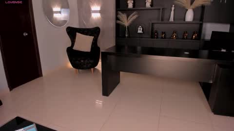 Bianca Pierce online show from 09-12-25, 11:54