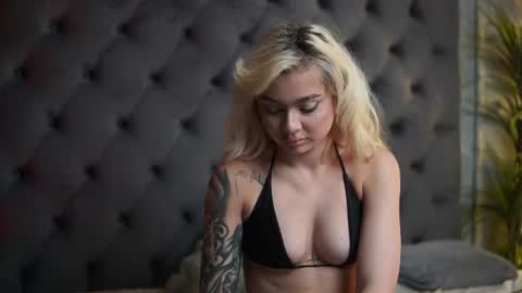  Bianka  online show from 06-23-26, 08:40