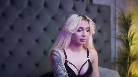  Bianka  online show from 07-02-26, 08:48