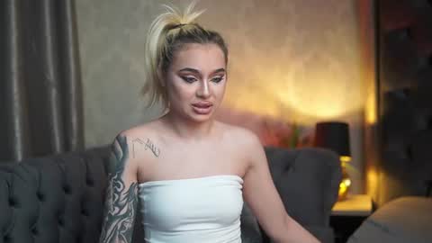  Bianka  online show from 07-25-26, 08:28