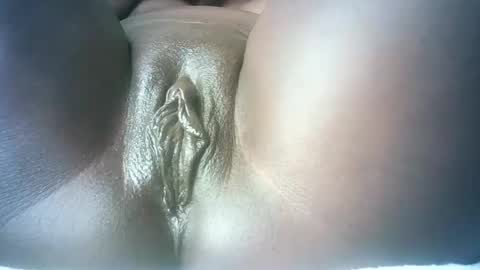 pretty online show from 02-22-25, 10:40