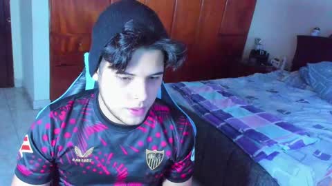 Logan Sprouse online show from 09-26-25, 08:13