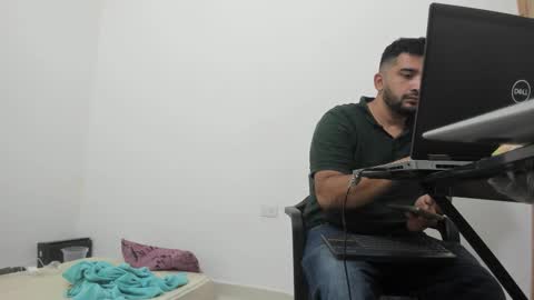 Snapshot of big_dad69 chatting on 12-16-25, 02:44 Tommy online show from 12-16-25, 02:44