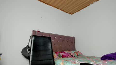 Snapshot of big_pecs_1 chatting on 02-19-26, 01:12 LEO online show from 02-19-26, 01:12