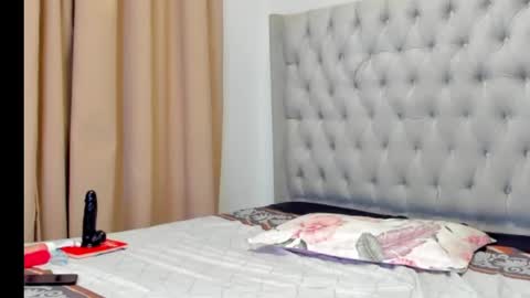 Snapshot of big_sexyjr chatting on 09-23-25, 01:30 big sexyjr online show from 09-23-25, 01:30