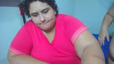 Snapshot of big_small_horny chatting on 09-09-25, 01:49 Milena And Luz online show from 09-09-25, 01:49