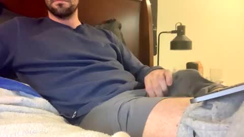 Snapshot of bigandhard6992 chatting on 03-11-25, 09:26 HARDNBIG online show from 03-11-25, 09:26