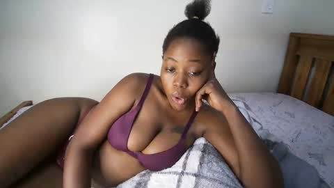 bigassmello_ online show from 04-16-26, 10:16