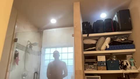 Snapshot of bigators chatting on 12-09-24, 06:57 bigators online show from 12-09-24, 06:57