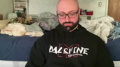 Mr. Muscle Monster online show from 04-18-26, 08:20