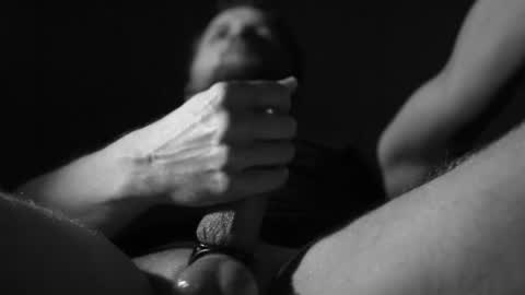 Snapshot of bigbeatmc chatting on 10-19-25, 01:28 BigMC online show from 10-19-25, 01:28