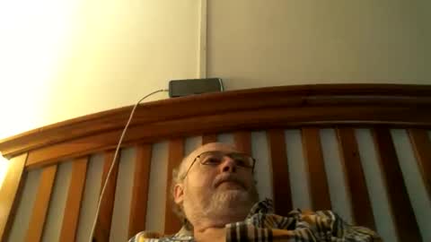 Snapshot of bigbenidick1 chatting on 12-20-24, 04:53 BB online show from 12-20-24, 04:53