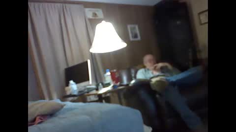 Snapshot of bigbenidick1 chatting on 10-27-25, 08:35 BB online show from 10-27-25, 08:35