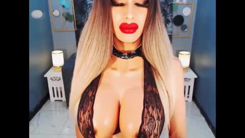 Loraine Cruz online show from 05-04-26, 02:13