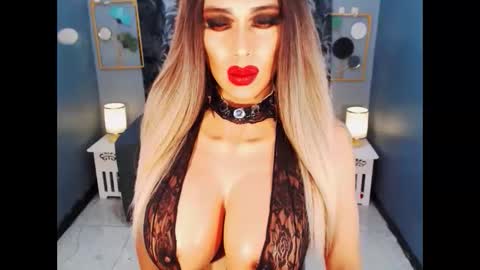 Loraine Cruz online show from 05-12-26, 06:10