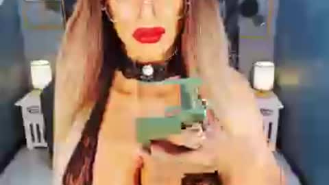 Snapshot of bigbomblhoraine chatting on 06-17-26, 07:44 Loraine Cruz online show from 06-17-26, 07:44