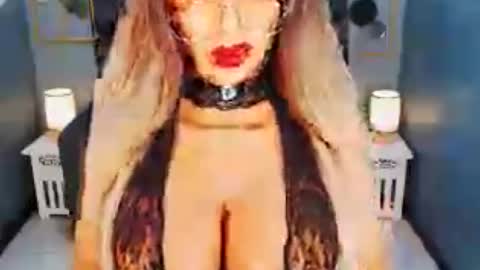 Snapshot of bigbomblhoraine chatting on 06-18-26, 08:36 Loraine Cruz online show from 06-18-26, 08:36