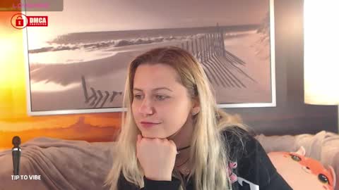 BigBoobsArri online show from 12-20-24, 01:47