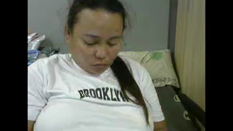 Snapshot of bigboobslyn chatting on 09-09-25, 07:52 bigboobslyn online show from 09-09-25, 07:52