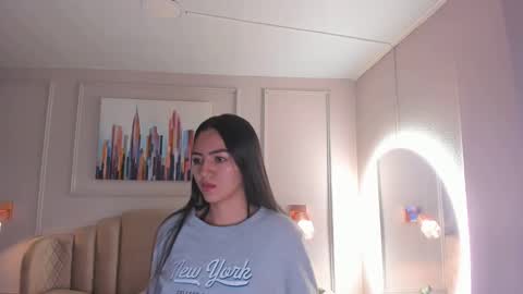 Snapshot of bigboobsnaughty1 chatting on 01-30-25, 10:08 online show from 01-30-25, 10:08