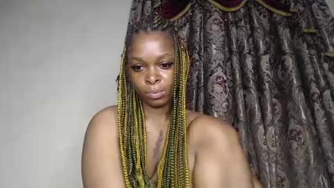 Lucy online show from 11-21-25, 05:55