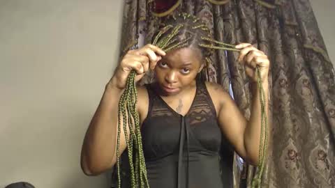 Lucy online show from 12-03-25, 12:25