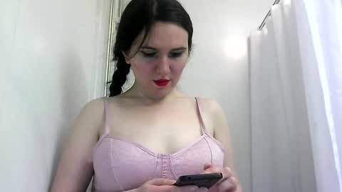 Isabella online show from 03-09-25, 01:25