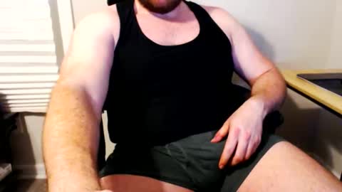 Snapshot of bigboyfit chatting on 06-10-26, 05:39 bigboyfit online show from 06-10-26, 05:39