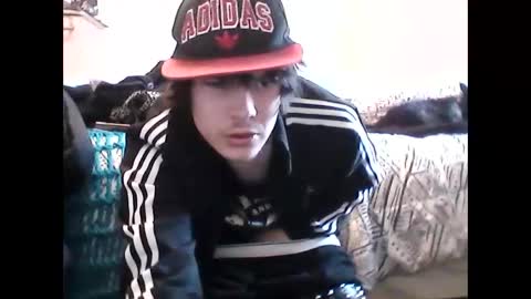 Snapshot of bigbrad0636 chatting on 02-05-25, 04:14 AllOfTheLovin online show from 02-05-25, 04:14