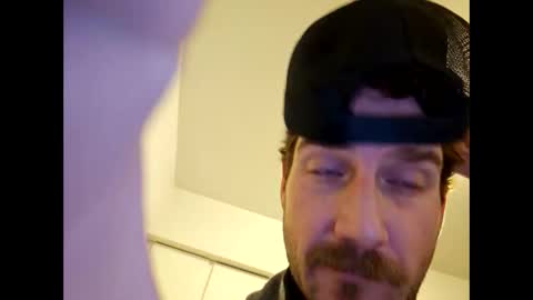 bigcanuck35 online show from 12-23-24, 06:44