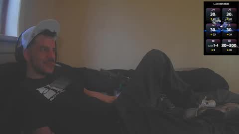 Jon - Im Straight online show from 10-25-25, 07:52