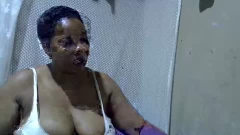 bigclit_wethairypus online show from 06-30-26, 06:09