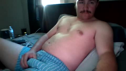 Snapshot of bigcock627447 chatting on 06-01-26, 07:59 bigcock627447 online show from 06-01-26, 07:59