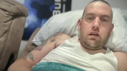 bigcocksuckingslut online show from 02-01-25, 01:34