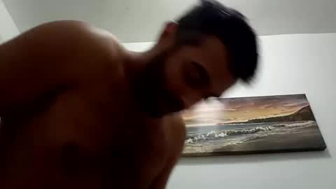 Snapshot of bigcumcanada chatting on 11-18-25, 12:38 bg online show from 11-18-25, 12:38