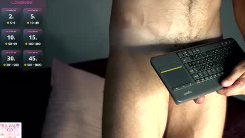 Snapshot of bigdadydy chatting on 01-13-26, 10:20 bigdadydy online show from 01-13-26, 10:20