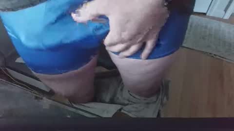 Snapshot of bigdannyyeah chatting on 06-09-26, 10:10 bigdannyyeah online show from 06-09-26, 10:10