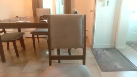 bigdeer581917471 online show from 06-06-26, 10:09