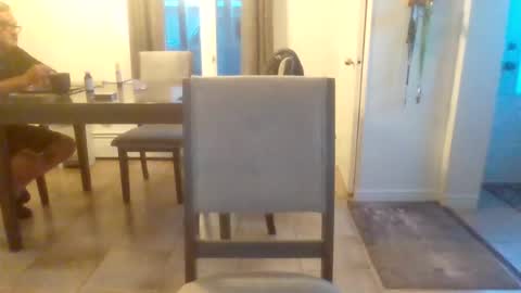 bigdeer581917471 online show from 07-11-26, 08:17