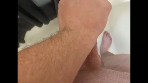 bigdick425283 online show from 06-06-26, 11:09