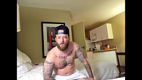 bigdickitalian137 online show from 10-22-25, 05:08
