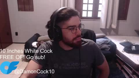 Snapshot of bigdickpfl chatting on 04-20-26, 02:42 Call me Damon - online show from 04-20-26, 02:42