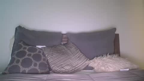 Snapshot of bigdicktrannynicole chatting on 06-11-26, 12:32 bigdicktrannynicole online show from 06-11-26, 12:32