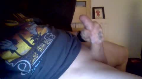 Snapshot of bigdickwillywonka11 chatting on 12-20-24, 01:25 bigdickwillywonka11 online show from 12-20-24, 01:25