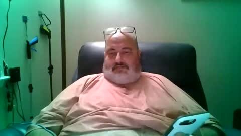 bigfuzzyteddybear online show from 09-28-25, 12:27