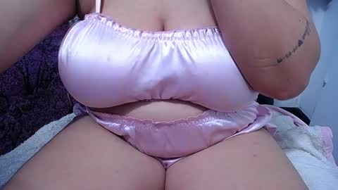  Sunny   online show from 06-11-26, 03:04