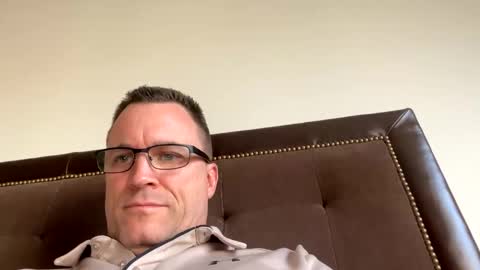 Snapshot of bigger22332233 chatting on 02-06-26, 08:45 bigger22332233 online show from 02-06-26, 08:45